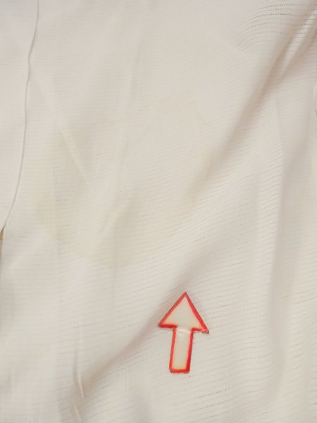 画像13: N0814Z  女性用 襦袢 前身頃の端に折り返し縫いなし シルク(正絹)   アイボリー, 縞 【中古】 【USED】 【リサイクル】 ★☆☆☆☆ (13)