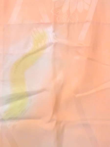 画像4: N0815A Mint  女性用 襦袢  シルク(正絹)  光沢のある 珊瑚色, 菊 【中古】 【USED】 【リサイクル】 ★★★★☆ (4)