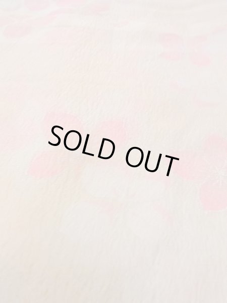 画像10: N0815B  女性用 襦袢 菊柄の地紋の半衿付き 化繊  淡い 珊瑚色, 花 【中古】 【USED】 【リサイクル】 ★★☆☆☆ (10)