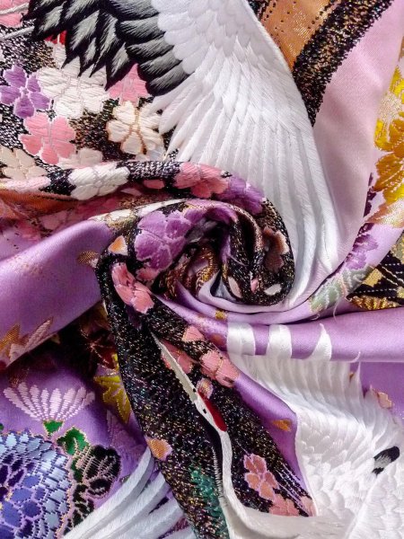 画像31: N0827F  女性用 打掛  シルク（正絹）  光沢のある 桃色, 桜 【中古】 【USED】 【リサイクル】 ★★★☆☆ (31)