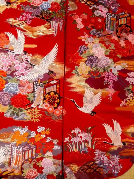 画像7: N0827L Mint  女性用 打掛 メタル糸 シルク（正絹）   赤色, 桜 【中古】 【USED】 【リサイクル】 ★★★★☆ (7)