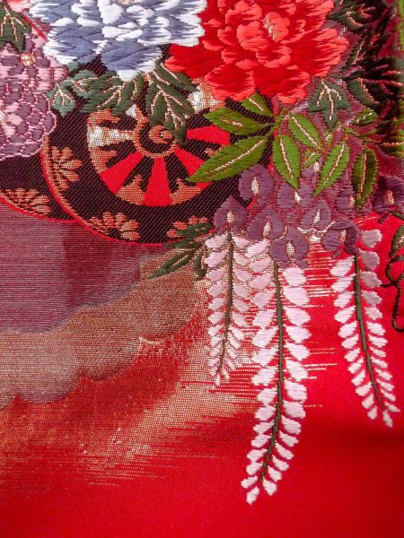 画像24: N0827L Mint  女性用 打掛 メタル糸 シルク（正絹）   赤色, 桜 【中古】 【USED】 【リサイクル】 ★★★★☆ (24)