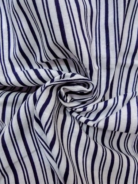 画像12: N0906K  女性用 浴衣（日本製）  綿   白, もみじ 【中古】 【USED】 【リサイクル】 ★☆☆☆☆ (12)