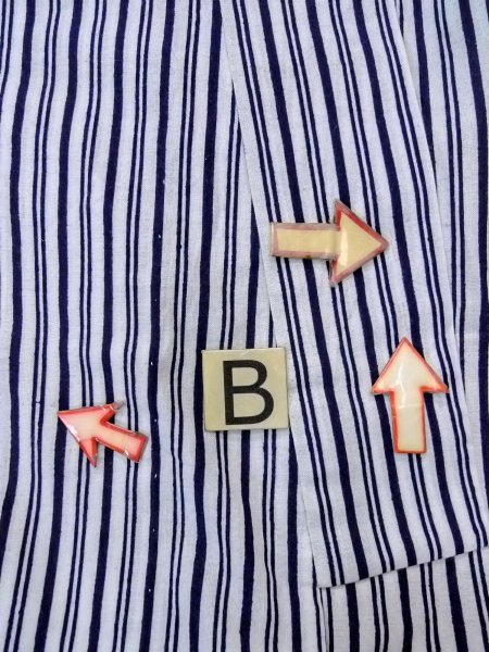 画像15: N0906K  女性用 浴衣（日本製）  綿   白, もみじ 【中古】 【USED】 【リサイクル】 ★☆☆☆☆ (15)