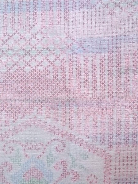 画像7: N0906O  女性用 浴衣（日本製）  ウール  淡い 白, 唐花 【中古】 【USED】 【リサイクル】 ★★★☆☆ (7)