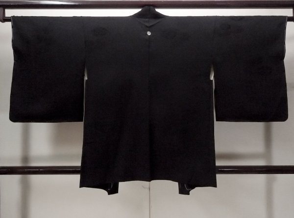 画像2: N0906Q Mint  女性用 羽織  シルク（正絹）   黒,  【中古】 【USED】 【リサイクル】 ★★★★☆ (2)