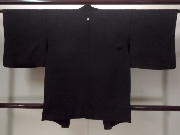 画像2: N0906T  女性用 羽織  シルク（正絹）   黒,  【中古】 【USED】 【リサイクル】 ★★★☆☆ (2)