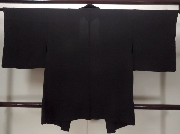画像2: N0906U  女性用 羽織  シルク(正絹)   黒,  【中古】 【USED】 【リサイクル】 ★★★☆☆ (2)