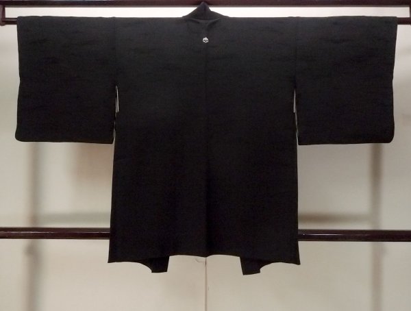画像2: N0906X  女性用 羽織  シルク(正絹)   黒,  【中古】 【USED】 【リサイクル】 ★★★☆☆ (2)