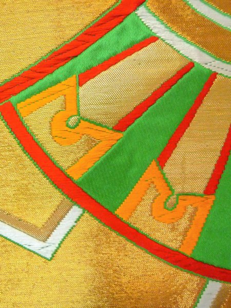 画像6: N0913C 袋帯 女性用着物 シルク(正絹)  光沢のある 緑色 車輪 【中古】 【USED】 【リサイクル】 ★★★★☆ (6)