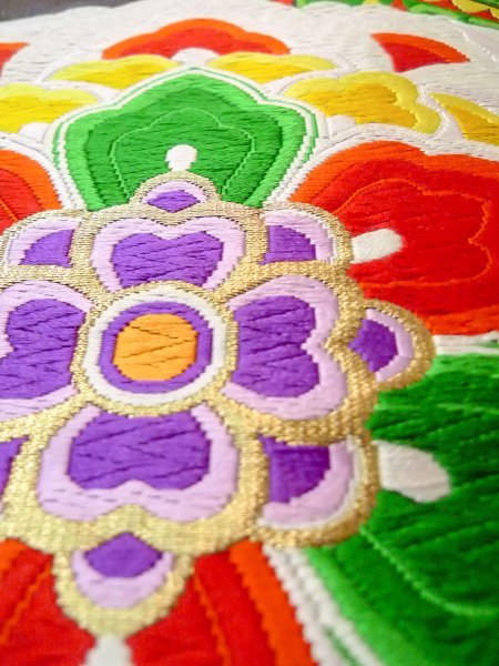 画像9: N0913D 袋帯 女性用着物 シルク(正絹)  鮮やか 黒 花 【中古】 【USED】 【リサイクル】 ★★★☆☆ (9)