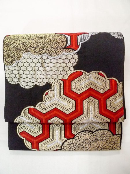 画像2: N0913E 袋帯 女性用着物 シルク(正絹)   黒 ぼたん 【中古】 【USED】 【リサイクル】 ★★★☆☆ (2)