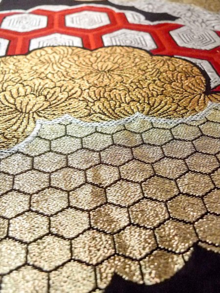 画像9: N0913E 袋帯 女性用着物 シルク(正絹)   黒 ぼたん 【中古】 【USED】 【リサイクル】 ★★★☆☆ (9)