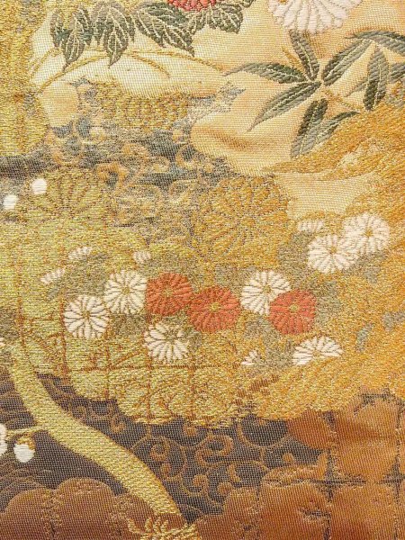 画像13: N0913L 袋帯 女性用着物 シルク(正絹)  光沢のある 金色 ぼたん 【中古】 【USED】 【リサイクル】 ★★★★☆ (13)