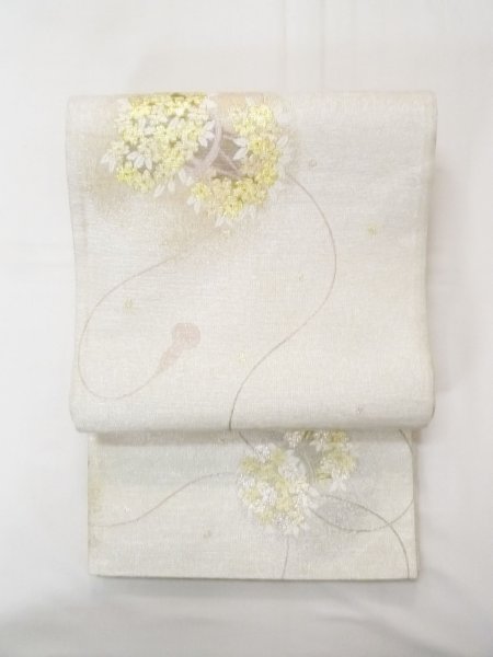 画像2: N0913M 袋帯 女性用着物 シルク(正絹)   銀色 花 【中古】 【USED】 【リサイクル】 ★★☆☆☆ (2)