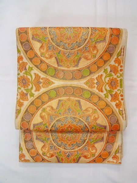画像2: N0913O 袋帯 女性用着物 シルク(正絹)  光沢のある 橙色 唐花 【中古】 【USED】 【リサイクル】 ★★★★☆ (2)