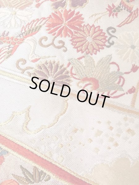 画像9: N0913T 袋帯 女性用着物 シルク(正絹)  光沢のある 銀色 菊 【中古】 【USED】 【リサイクル】 ★★☆☆☆ (9)