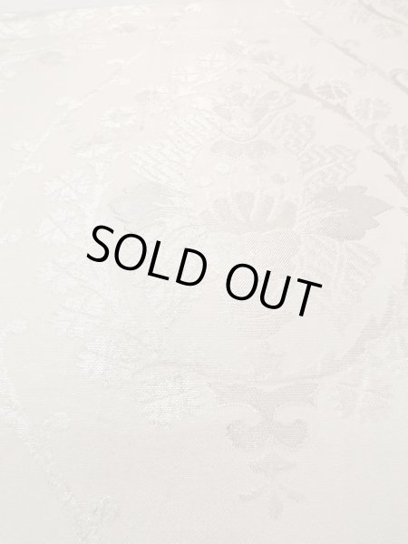 画像9: N0913V 袋帯 女性用着物 シルク（正絹）  光沢のある 銀色 唐花 【中古】 【USED】 【リサイクル】 ★★☆☆☆ (9)