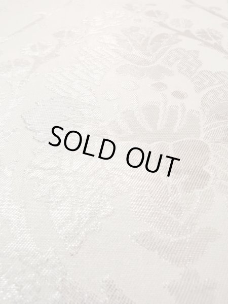 画像10: N0913V 袋帯 女性用着物 シルク（正絹）  光沢のある 銀色 唐花 【中古】 【USED】 【リサイクル】 ★★☆☆☆ (10)