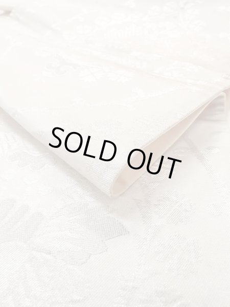 画像12: N0913V 袋帯 女性用着物 シルク（正絹）  光沢のある 銀色 唐花 【中古】 【USED】 【リサイクル】 ★★☆☆☆ (12)