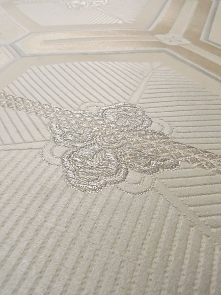 画像8: N0913W 袋帯 女性用着物 シルク(正絹)  光沢のある 銀色 花 【中古】 【USED】 【リサイクル】 ★★☆☆☆ (8)