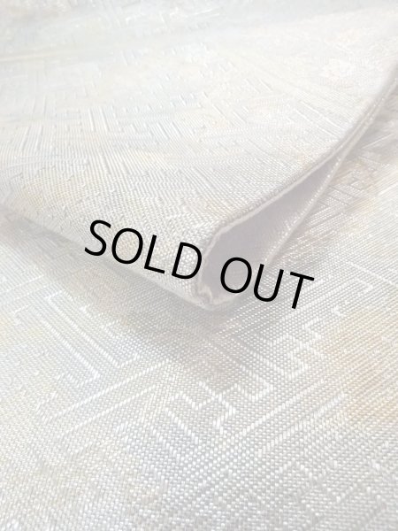 画像11: N0913Z 袋帯 女性用着物 シルク(正絹)  光沢のある 銀色 唐花 【中古】 【USED】 【リサイクル】 ★★★★☆ (11)