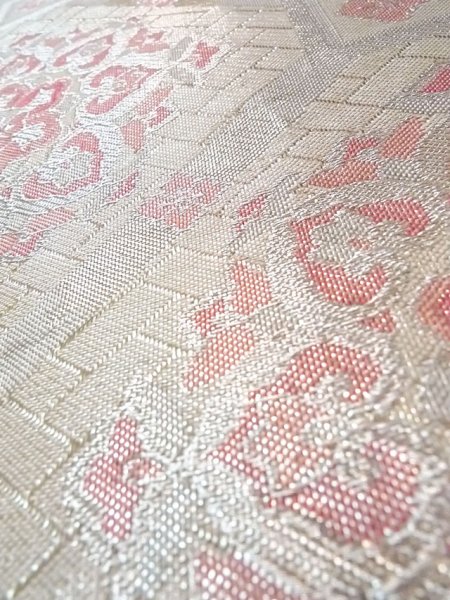 画像8: N0914B 袋帯 女性用着物 シルク(正絹)   銀色 唐花 【中古】 【USED】 【リサイクル】 ★★★☆☆ (8)