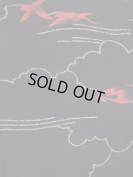 画像3: N0920I  女性用 羽織  シルク（正絹）   黒, 鶴 【中古】 【USED】 【リサイクル】 ★★★☆☆ (3)