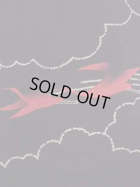 画像5: N0920I  女性用 羽織  シルク（正絹）   黒, 鶴 【中古】 【USED】 【リサイクル】 ★★★☆☆ (5)