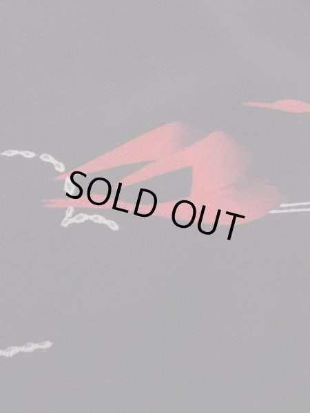 画像7: N0920I  女性用 羽織  シルク（正絹）   黒, 鶴 【中古】 【USED】 【リサイクル】 ★★★☆☆ (7)