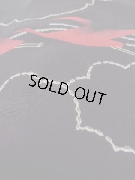 画像8: N0920I  女性用 羽織  シルク（正絹）   黒, 鶴 【中古】 【USED】 【リサイクル】 ★★★☆☆ (8)