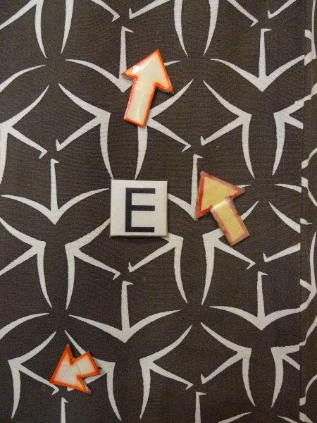 画像18: N0920S  女性用 羽織 折り鶴柄 シルク(正絹)  深い オリーブ, 七宝 【中古】 【USED】 【リサイクル】 ★★☆☆☆ (18)