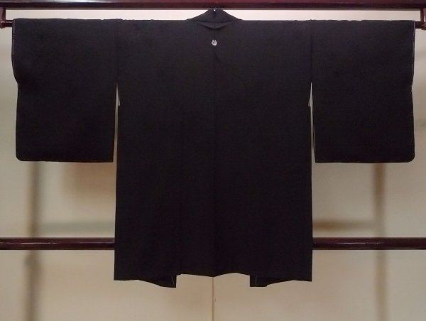 画像2: N0920Y Mint  女性用 羽織  シルク(正絹)   黒,  【中古】 【USED】 【リサイクル】 ★★★★☆ (2)