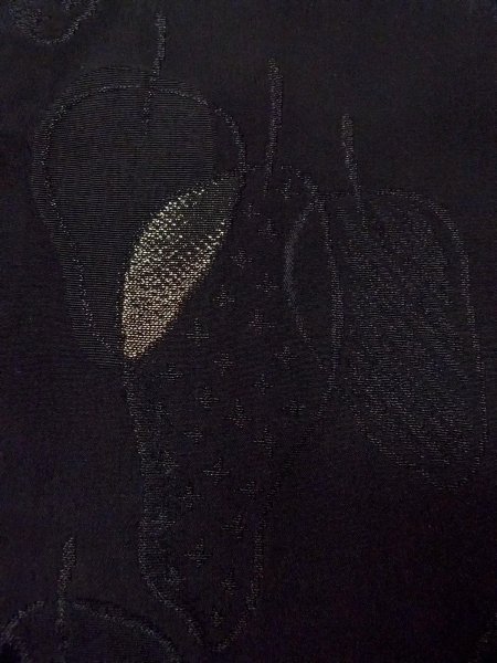 画像8: N0921C  女性用 羽織  シルク(正絹)   黒, 葉 【中古】 【USED】 【リサイクル】 ★★★☆☆ (8)