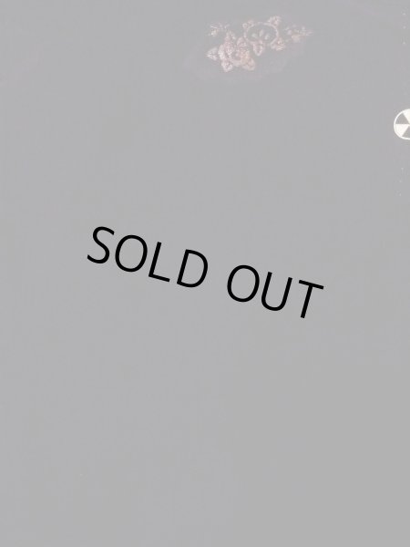 画像4: N0930C 女性用羽織  シルク（正絹） 黒, 菊 【中古】【USED】【リサイクル】 ★★★☆☆【N0930C】 (4)