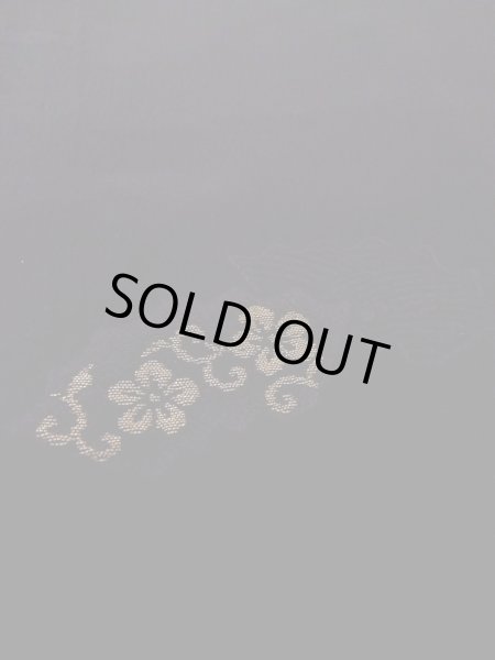 画像10: N0930C 女性用羽織  シルク（正絹） 黒, 菊 【中古】【USED】【リサイクル】 ★★★☆☆【N0930C】 (10)