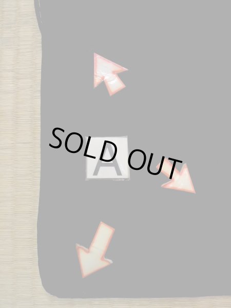 画像15: N0930C 女性用羽織  シルク（正絹） 黒, 菊 【中古】【USED】【リサイクル】 ★★★☆☆【N0930C】 (15)