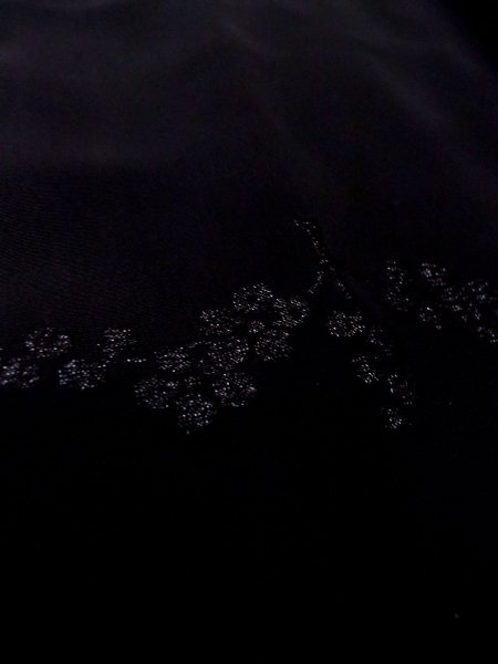 画像10: N0930D 女性用羽織  シルク(正絹) 黒, 梅 【中古】【USED】【リサイクル】 ★★★☆☆【N0930D】 (10)