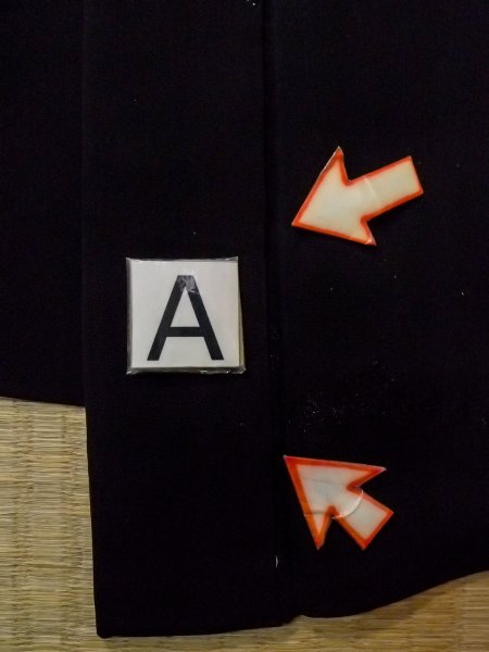 画像15: N0930D 女性用羽織  シルク(正絹) 黒, 梅 【中古】【USED】【リサイクル】 ★★★☆☆【N0930D】 (15)