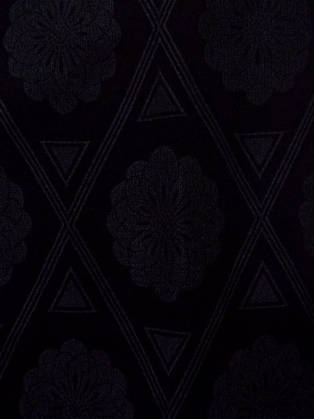 画像8: N0930F 女性用羽織  シルク（正絹） 黒, 菊 【中古】【USED】【リサイクル】 ★★☆☆☆【N0930F】 (8)