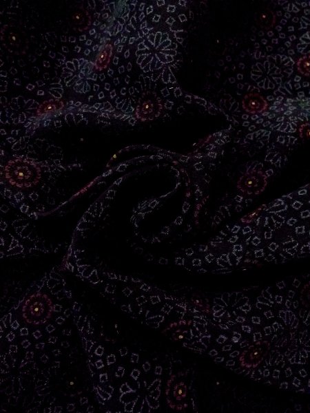 画像12: N0930O 女性用羽織  シルク(正絹) 黒, 花 【中古】【USED】【リサイクル】 ★★★★☆【N0930O】 (12)