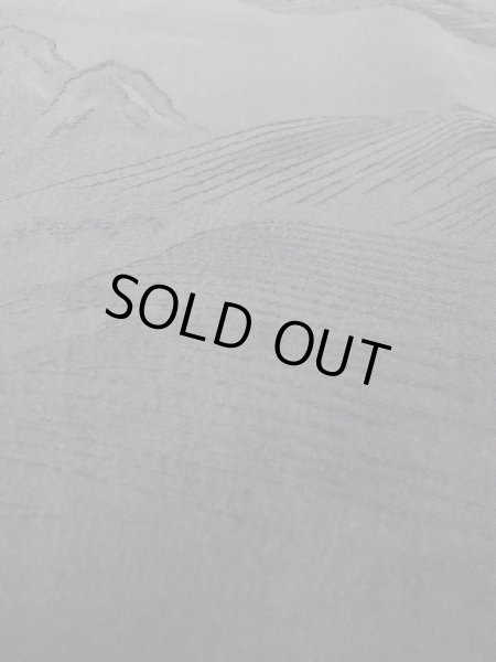 画像10: N0930S 女性用羽織  シルク(正絹) 黒, 風景 【中古】【USED】【リサイクル】 ★★★★☆【N0930S】 (10)