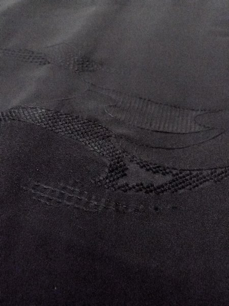 画像9: N0930W 女性用羽織  シルク(正絹) 黒, チェック柄 【中古】【USED】【リサイクル】 ★★★★☆【N0930W】 (9)