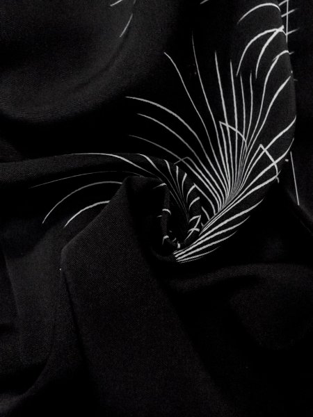 画像12: N0930X 女性用羽織  シルク(正絹) 淡い黒, 草 【中古】【USED】【リサイクル】 ★★★☆☆【N0930X】 (12)