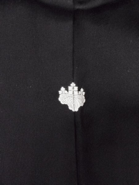 画像3: N0930Y 女性用羽織  シルク(正絹) 黒,  【中古】【USED】【リサイクル】 ★★★★☆【N0930Y】 (3)