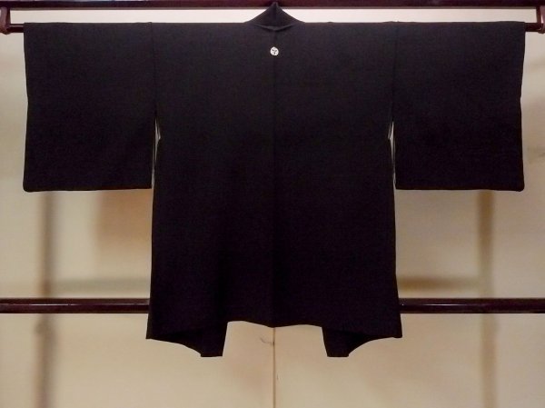 画像2: N0930Z 女性用羽織  シルク(正絹) 黒,  【中古】【USED】【リサイクル】 ★★★☆☆【N0930Z】 (2)