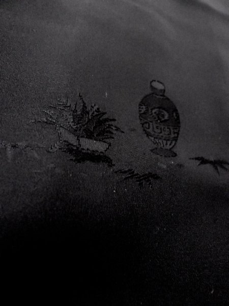 画像10: N0930Z 女性用羽織  シルク(正絹) 黒,  【中古】【USED】【リサイクル】 ★★★☆☆【N0930Z】 (10)