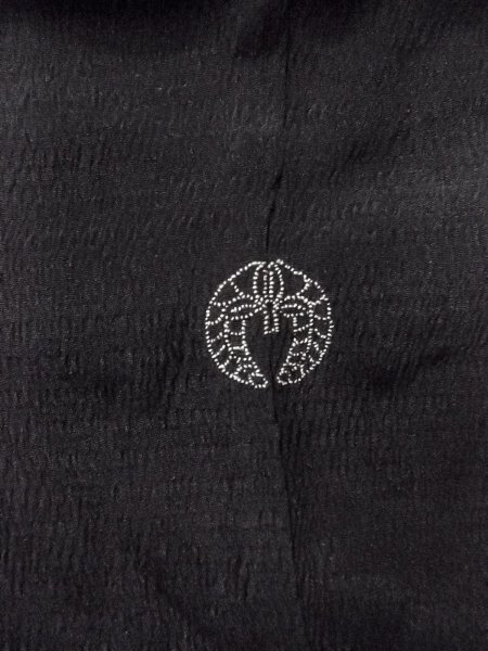 画像3: N0931C 女性用羽織  シルク(正絹) 黒,  【中古】【USED】【リサイクル】 ★☆☆☆☆【N0931C】 (3)