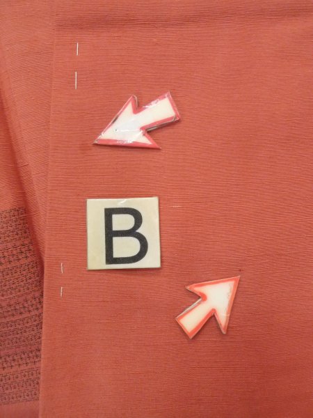 画像15: N1007A 女性用紬  シルク(正絹) 灰色がかった橙色, 花 【中古】【USED】【リサイクル】 ★★★☆☆【N1007A】 (15)