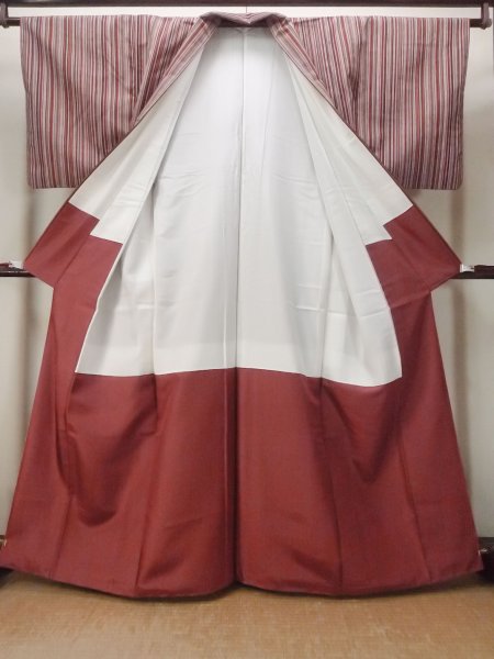 画像2: N1007S 女性用紬  シルク(正絹) 朱赤, 縞 【中古】【USED】【リサイクル】 ★★★★☆【N1007S】 (2)